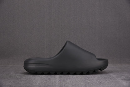 YEEZY SLIDES