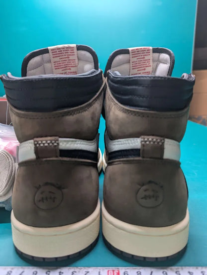Air Jordan 1 Travis Scott AJ1